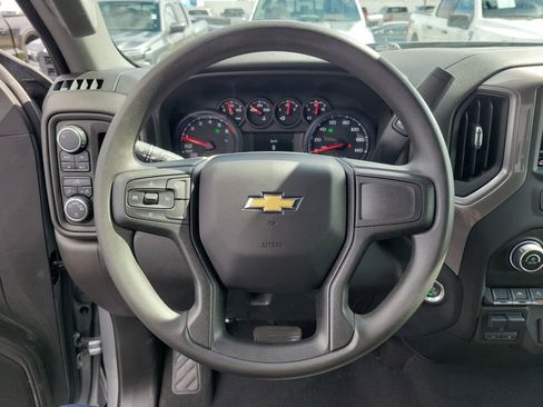 Used 2023 Chevrolet Silverado 1500 Custom image 23