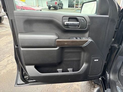 Used 2019 Chevrolet Silverado 1500 LT Trail Boss image 12