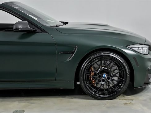 Used 2020 BMW M4 Convertible w/ Competition Package RWD image 15