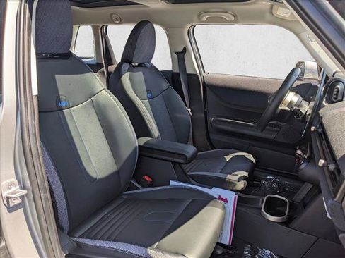 Certified 2025 MINI Cooper S FWD image 19