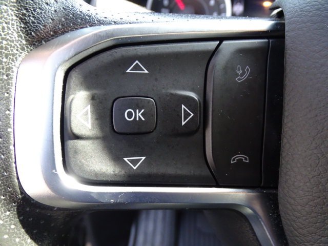 Used 2025 RAM 1500 Warlock AWD/4WD image 6