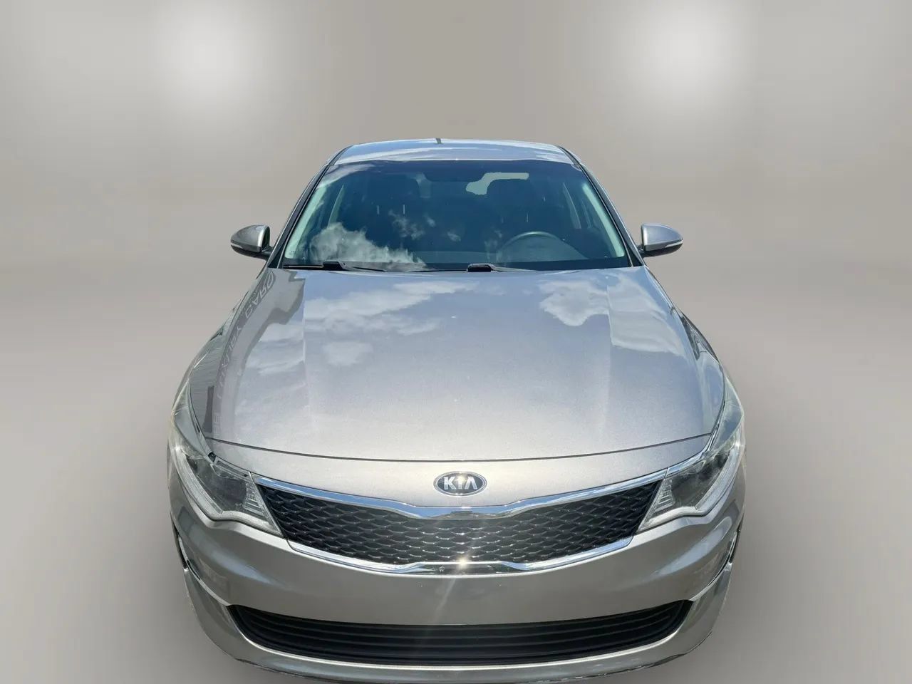 Used 2018 Kia Optima LX FWD image 3