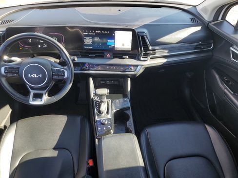 Used 2023 Kia Sportage EX image 15