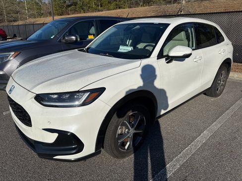 Certified 2023 Honda HR-V EX-L image 1