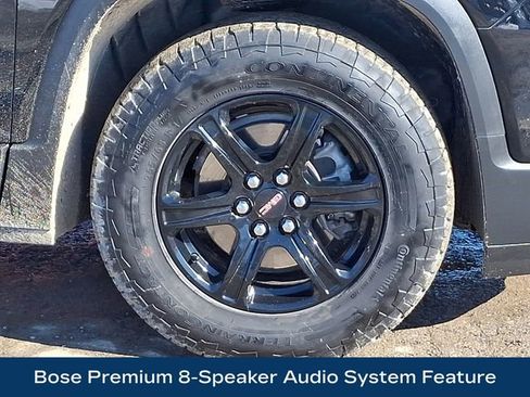 Used 2023 GMC Acadia AT4 w/ Technology Package image 11