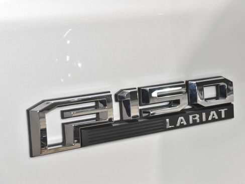 Used 2016 Ford F150 Lariat w/ Equipment Group 502A Luxury image 37