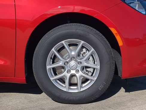 New 2026 Chrysler Voyager LX image 11