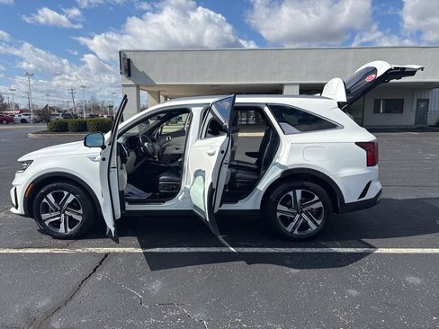 Used 2023 Kia Sorento SX Prestige AWD/4WD image 18