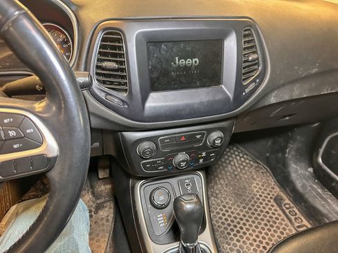 Used 2021 Jeep Compass Latitude w/ Convenience Group image 13