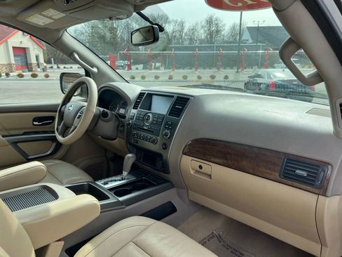 Used 2015 Nissan Armada SL w/ Moonroof Package image 23