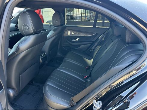 Used 2023 Mercedes-Benz E 350 4MATIC Sedan image 10