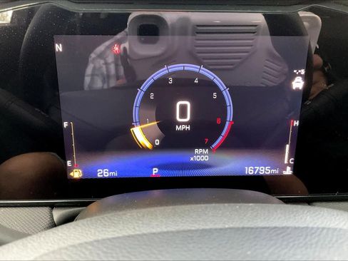 Certified 2025 Chevrolet TrailBlazer LS w/ LS Convenience Package image 24