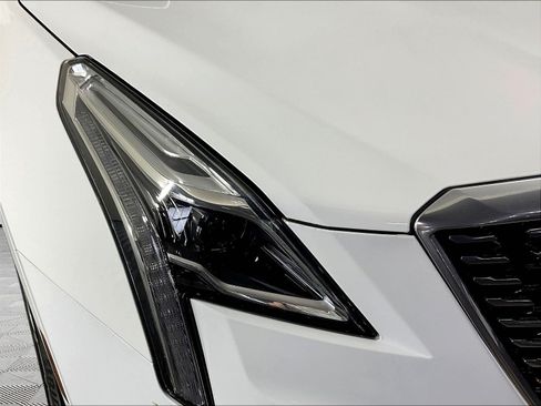 Used 2020 Cadillac XT5 Premium Luxury FWD image 32