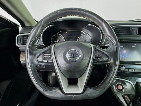 Used 2016 Nissan Maxima Platinum FWD image 9