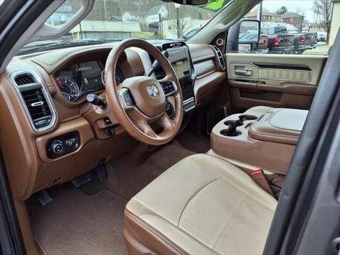 Certified 2023 RAM 3500 Laramie AWD/4WD image 11