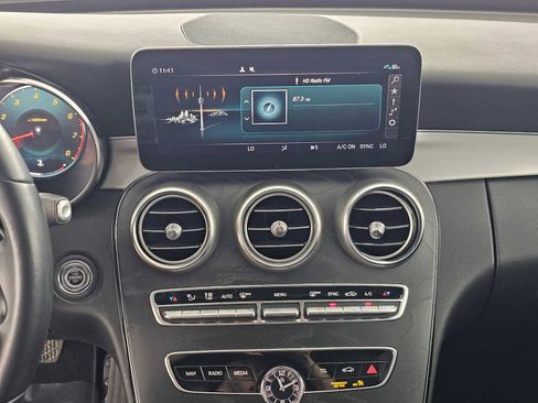 Used 2021 Mercedes-Benz C 300 Sedan image 26