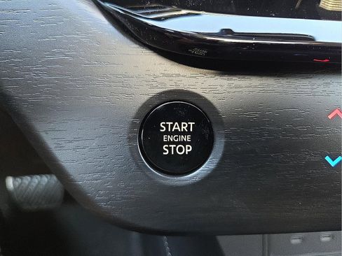 New 2025 Nissan Murano SL image 22