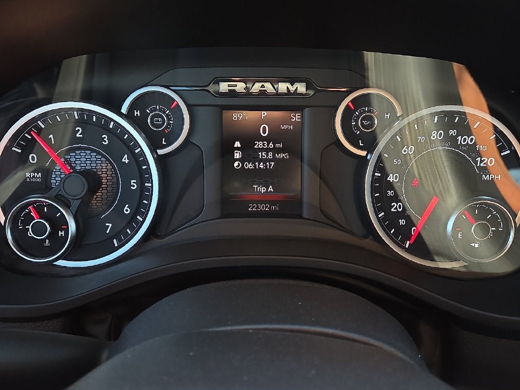 Used 2025 RAM 1500 Big Horn RWD image 18