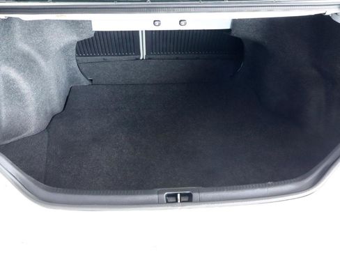Used 2016 Toyota Camry SE FWD image 29