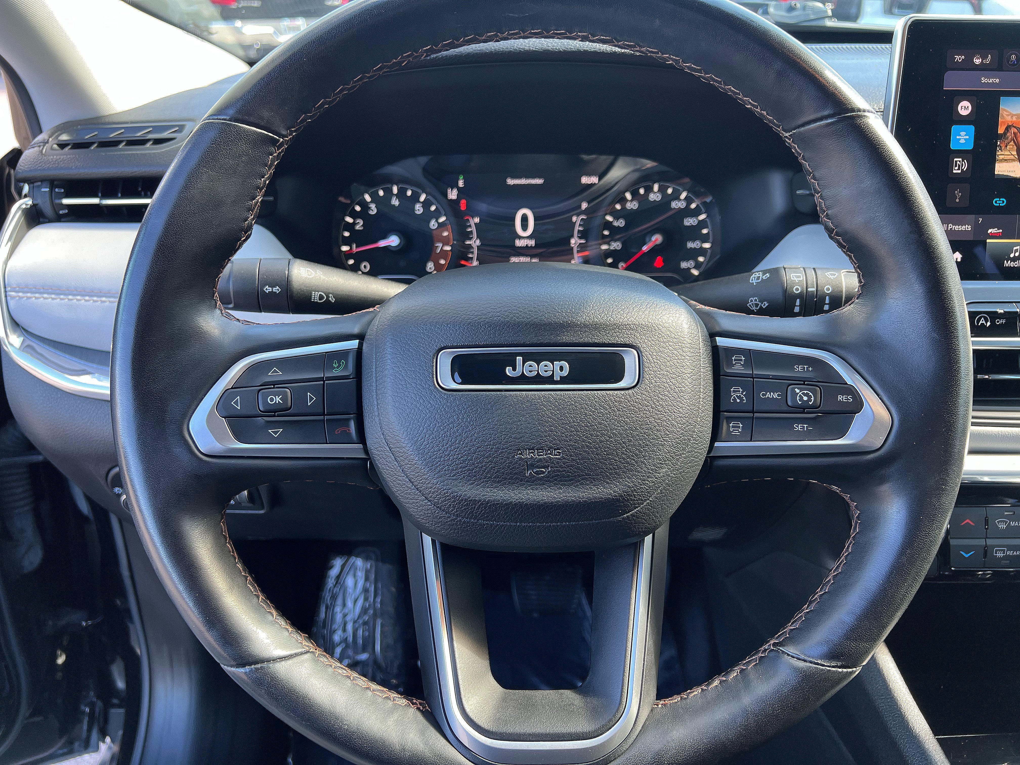 Used 2022 Jeep Compass Limited AWD/4WD image 12