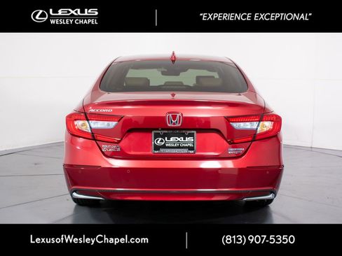Used 2020 Honda Accord Touring image 7