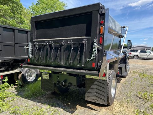 New 2025 Ford F650 2WD Regular Cab Super Duty image 4