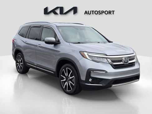 Used 2020 Honda Pilot Touring image 3