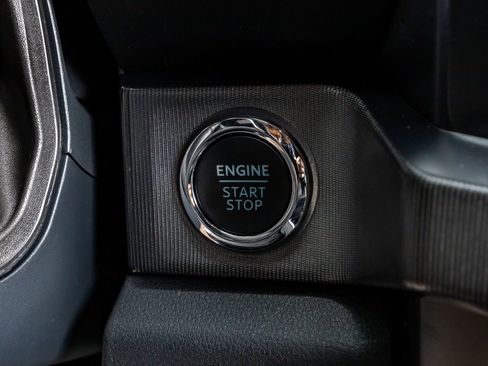 Used 2026 Ford F450 Platinum w/ FX4 Off-Road Package image 22