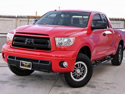Used 2013 Toyota Tundra 4x4 Double Cab w/ TRD Rock Warrior Pkg image 3