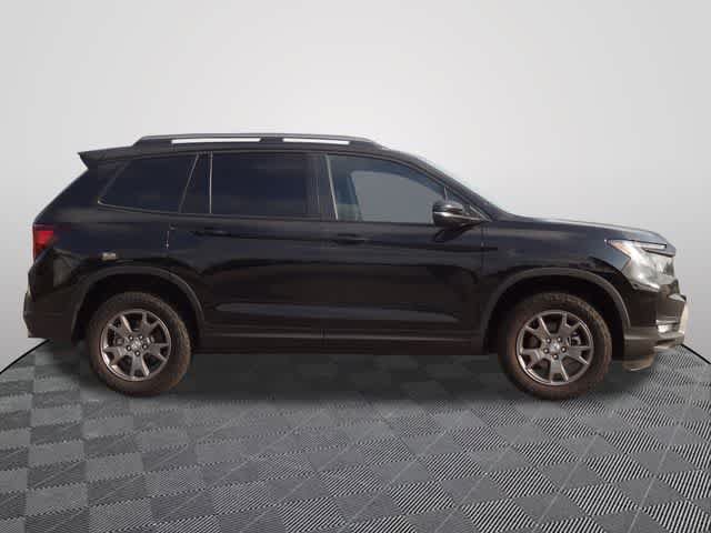 Used 2024 Honda Passport TrailSport image 4