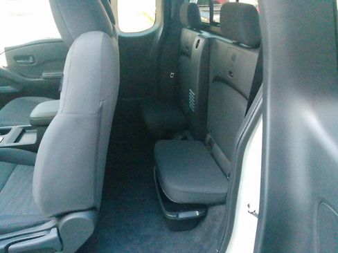 New 2026 Nissan Frontier S image 22