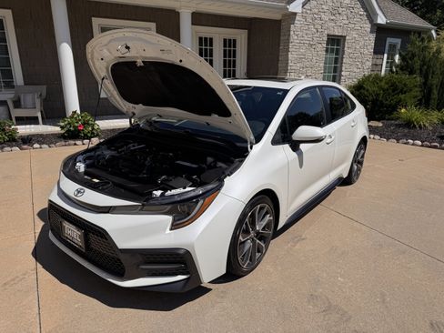 Used 2020 Toyota Corolla XSE FWD image 25