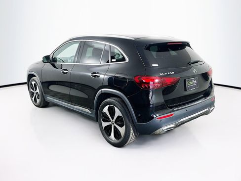Used 2025 Mercedes-Benz GLA 250 4MATIC image 5