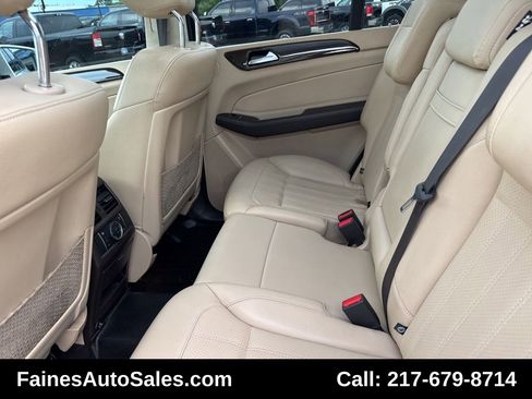 Used 2018 Mercedes-Benz GLS 450 4MATIC image 35