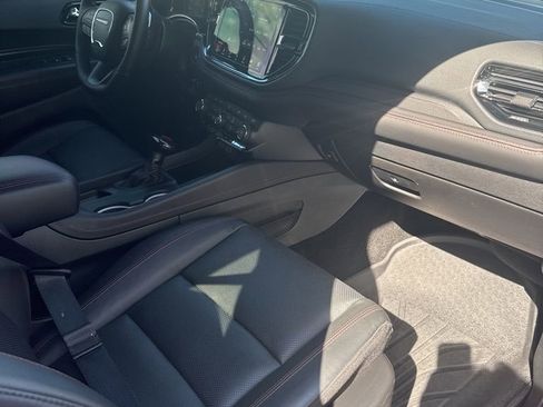 Used 2025 Dodge Durango GT AWD/4WD image 19
