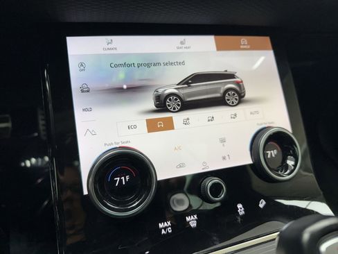 Used 2022 Land Rover Range Rover Evoque R-Dynamic S image 23