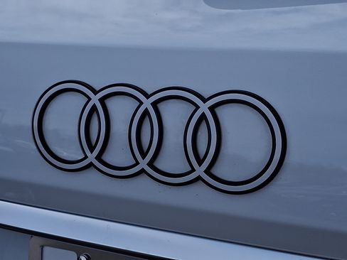 Certified 2025 Audi Q7 3.0T Premium Plus w/ Premium Plus Package image 32