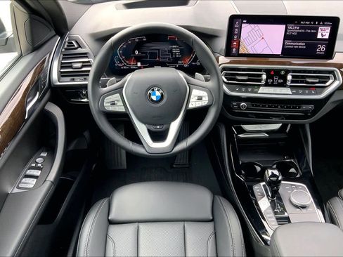 Used 2024 BMW X4 xDrive30i image 6