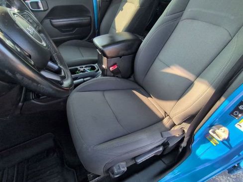 Used 2021 Jeep Wrangler Unlimited Sport S image 11