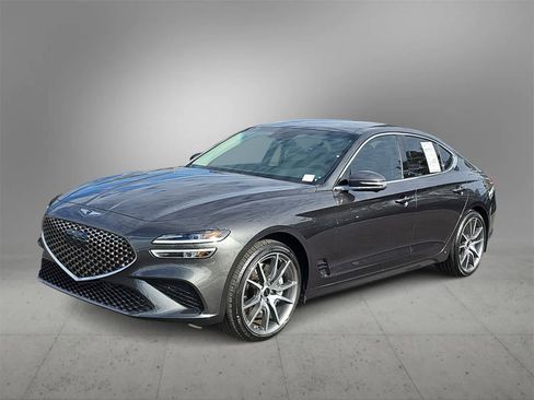 Used 2026 Genesis G70 2.5T Prestige image 4