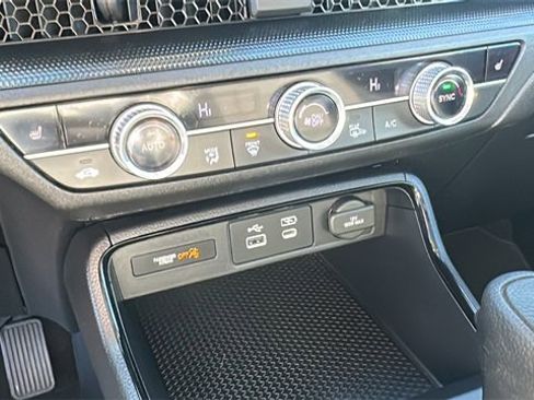 Used 2023 Honda CR-V EX image 18