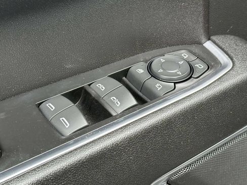 Used 2023 Chevrolet Silverado 1500 LTZ w/ LTZ Premium Package AWD/4WD image 14