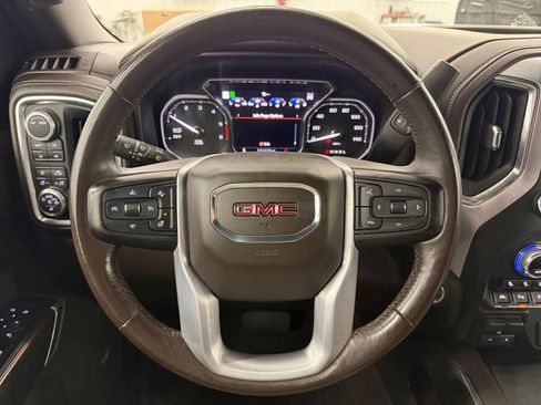 Used 2021 GMC Sierra 1500 SLT w/ SLT Premium Plus Package AWD/4WD image 16