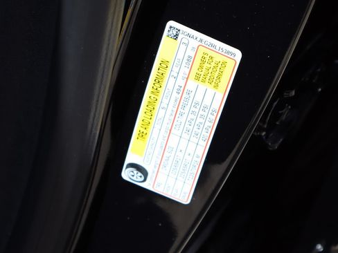 Used 2024 Chevrolet Equinox LT FWD image 29