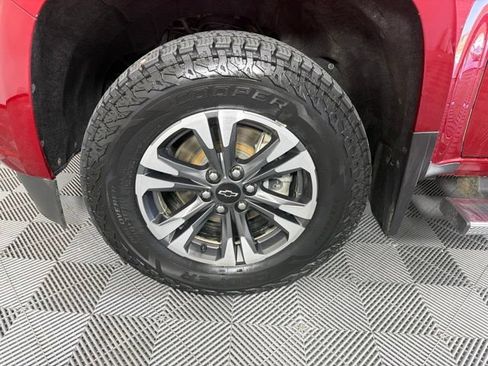 Used 2021 Chevrolet Colorado Z71 AWD/4WD image 10