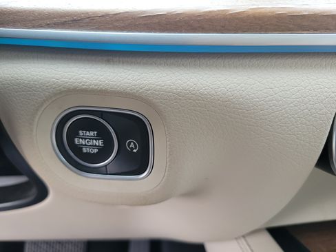 Used 2023 Mercedes-Benz GLE 350 image 18