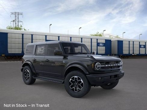 New 2026 Ford Bronco Outer Banks AWD/4WD image 37