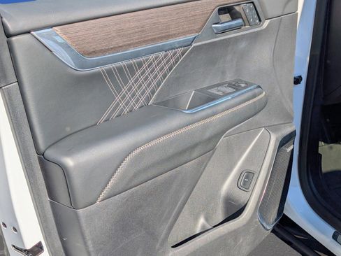 Certified 2024 GMC Acadia Denali image 16