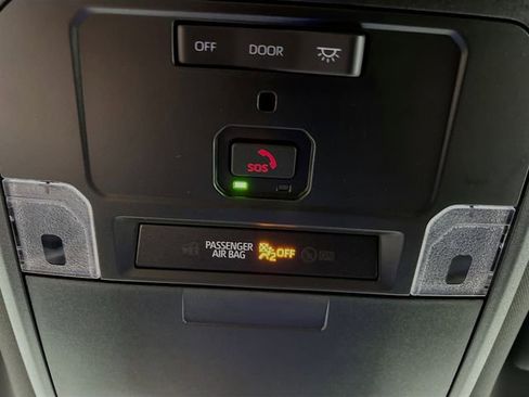 New 2025 Toyota Tacoma TRD Sport image 17