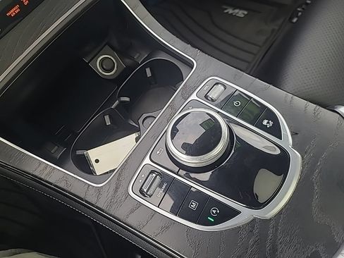 Used 2018 Mercedes-Benz GLC 300 4MATIC image 29